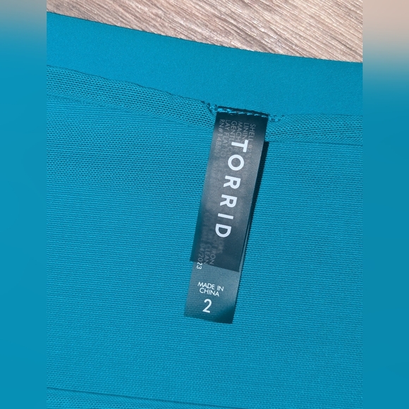 Torrid Swim Set Sz 2 - Picture 3 of 6